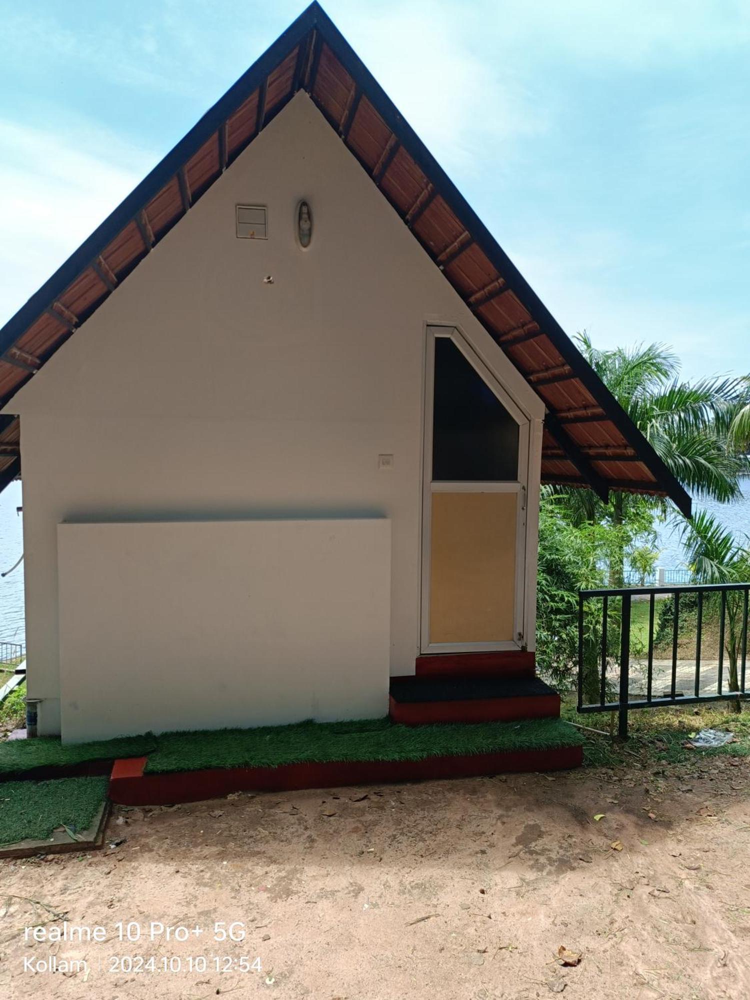 Ripples Backwater Resort, Kollam Extérieur photo